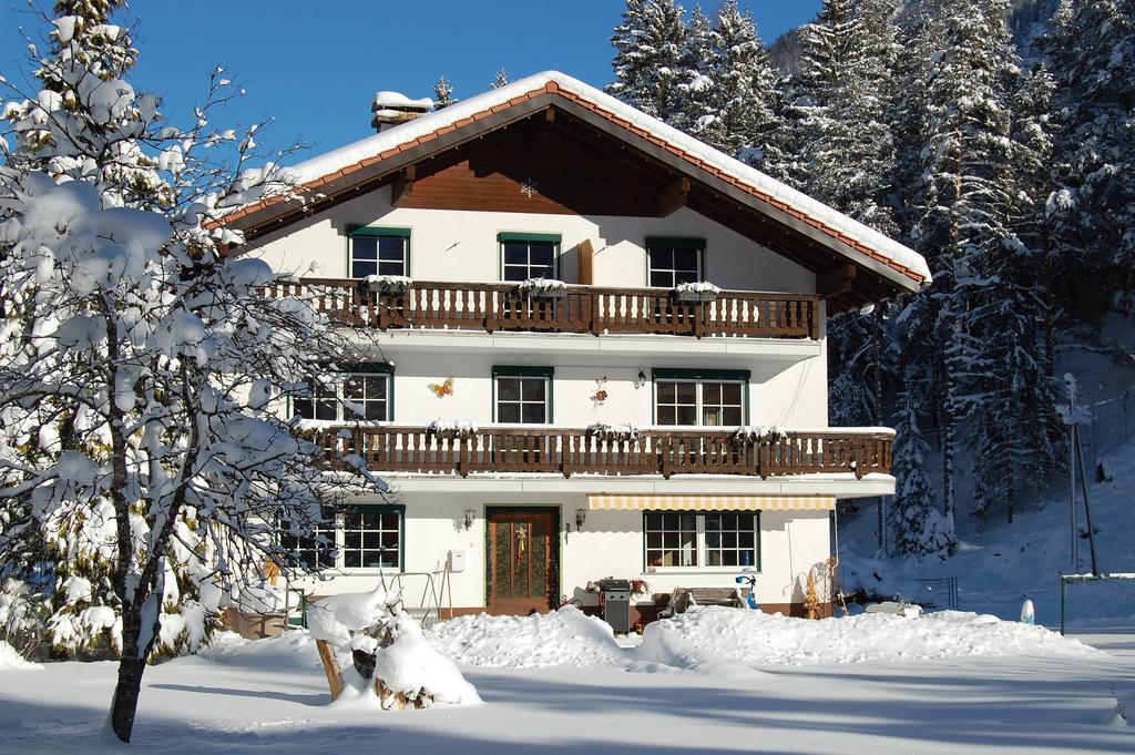 Haus Waldrast Leilighet Elbigenalp Eksteriør bilde